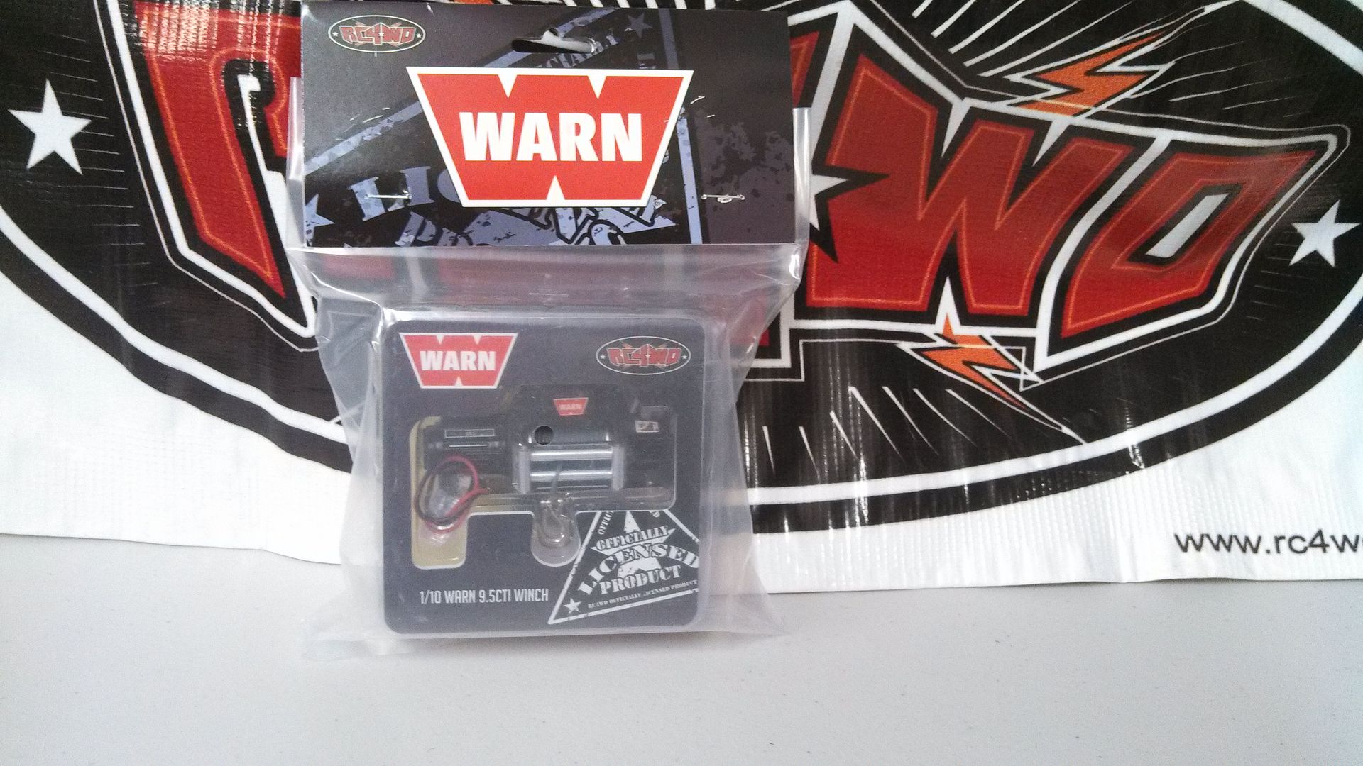 Rckcrwlr is sending a WARN (ing) signal to all scale drivers RCCrawler
